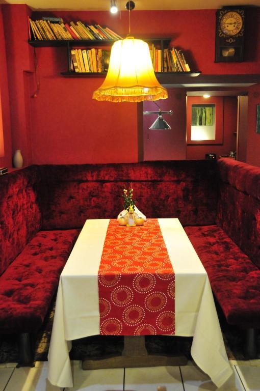 Zlocien Homestay *